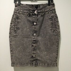 Venus Grey Denim Skirt Size 6